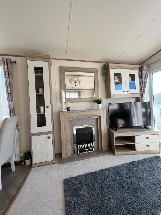 Anchors Rest - Family Caravan - Haven Lytchett Minster Экстерьер фото
