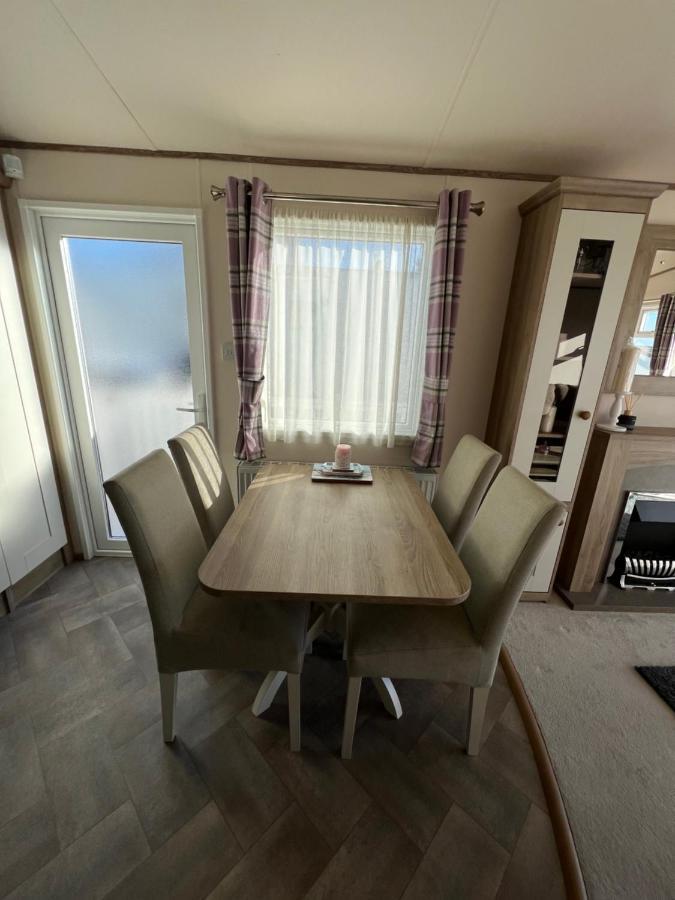 Anchors Rest - Family Caravan - Haven Lytchett Minster Экстерьер фото